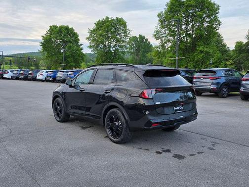 Fusion Black 2026 Kia Sportage Plug-In Hybrid X-Line Prestige