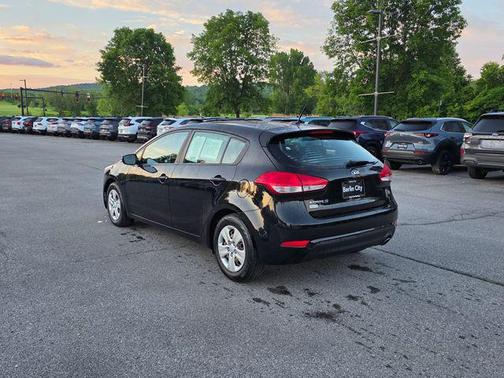 Aurora Black 2018 Kia Forte LX