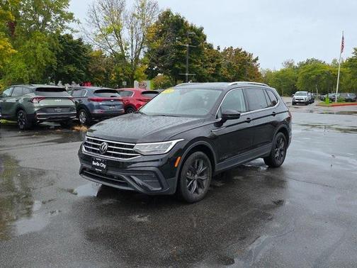 2024 Volkswagen Tiguan 2.0T SE 4MOTION
