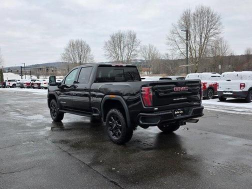 2024 GMC Sierra 2500 AT4