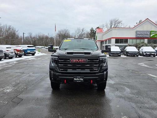 2024 GMC Sierra 2500 AT4