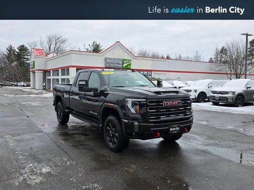 Onyx Black 2024 GMC Sierra 2500 AT4