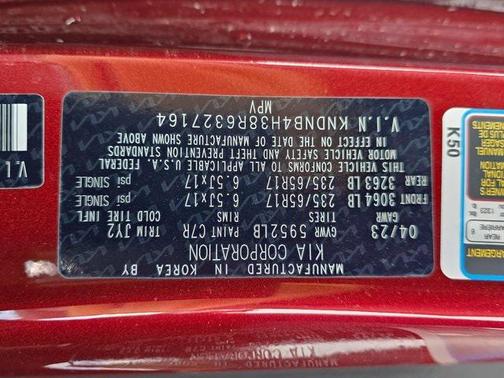 2024 Kia Carnival LX