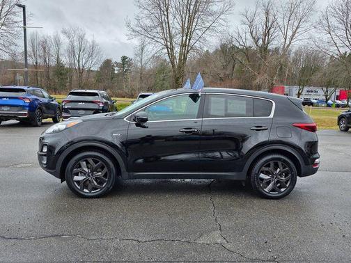 2022 Kia Sportage LX