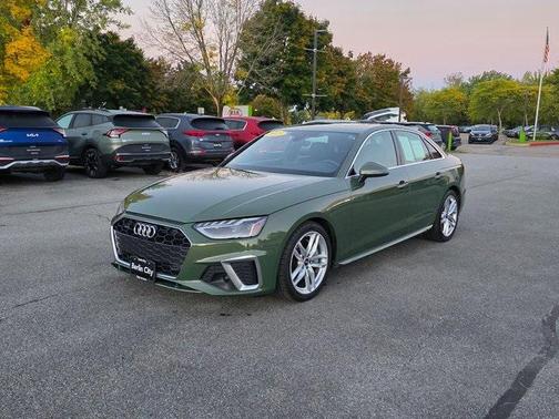 2023 Audi A4 45 S line Premium Plus