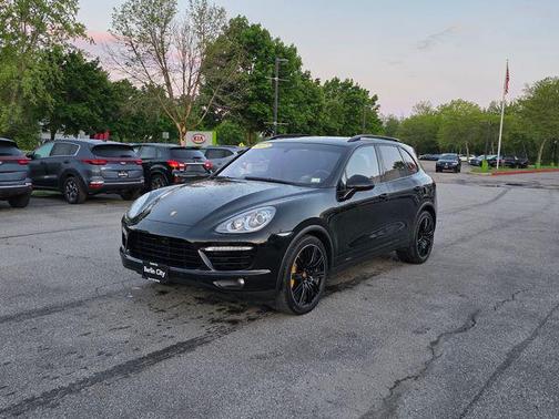 Black 2012 Porsche Cayenne Turbo