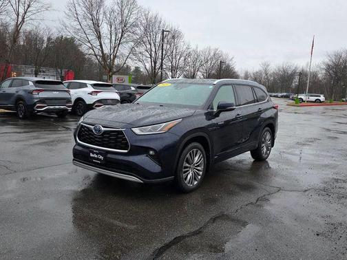 Blueprint 2021 Toyota Highlander Hybrid Platinum