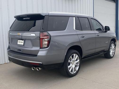 2021 Chevrolet Tahoe 4WD High Country