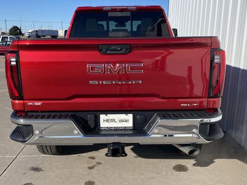 2026 GMC Sierra 2500 SLT