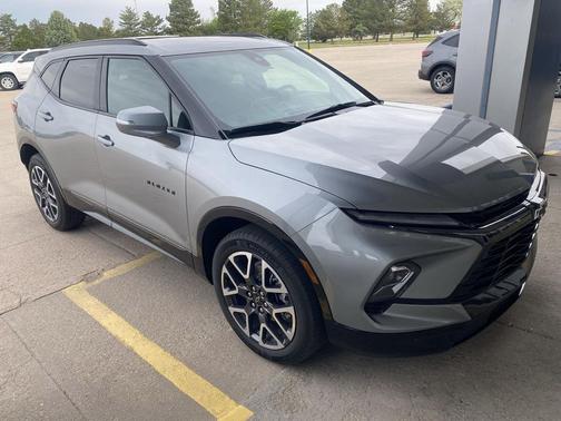Sterling Gray Metallic 2023 Chevrolet Blazer RS