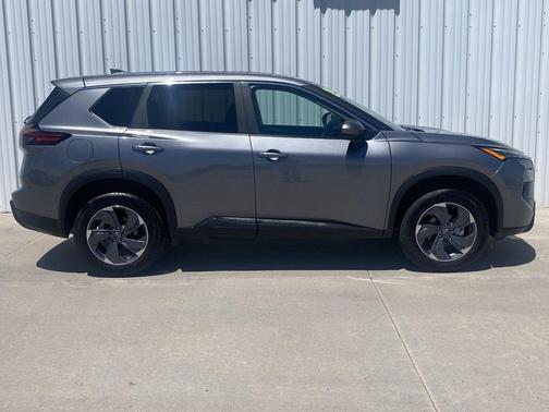 Gun Metallic 2025 Nissan Rogue SV