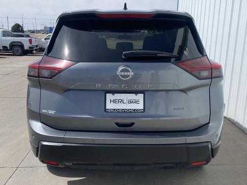 2024 Nissan Rogue S