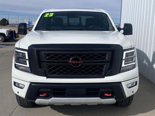 2023 Nissan Titan PRO-4X
