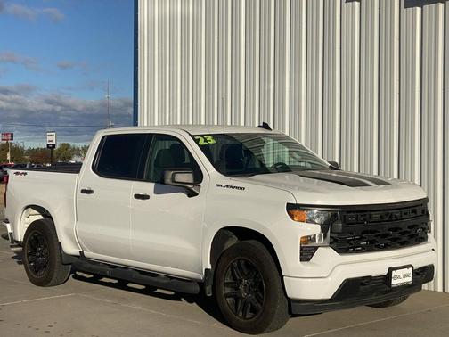 2023 Chevrolet Silverado 1500 Custom