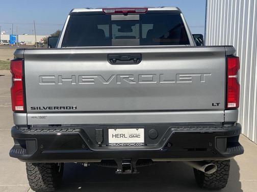 Sterling Gray Metallic 2026 Chevrolet Silverado 2500 LT