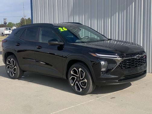 Mosaic Black Metallic 2026 Chevrolet Trax FWD 2RS
