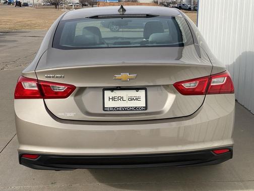 2023 Chevrolet Malibu 1LS