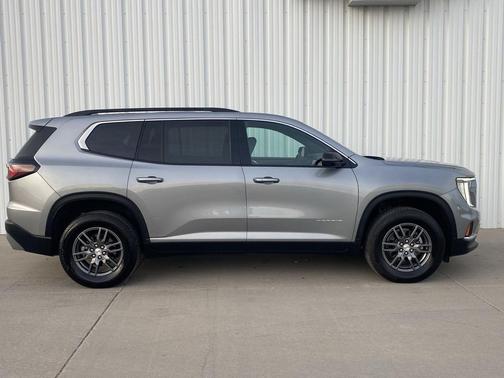 2025 GMC Acadia FWD Elevation