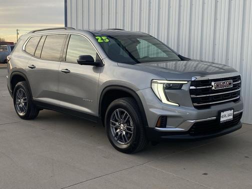 2025 GMC Acadia FWD Elevation