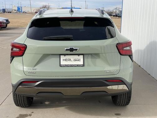 2026 Chevrolet Trax FWD ACTIV