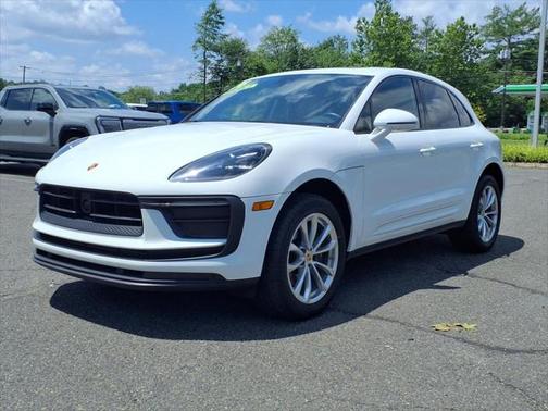 2024 Porsche Macan Base