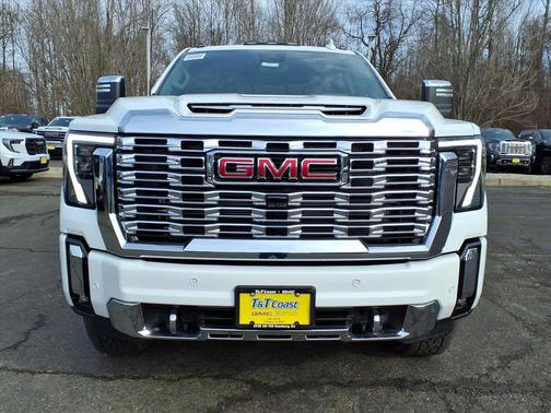 2026 GMC Sierra 2500 Denali