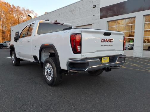 2026 GMC Sierra 2500 SLE