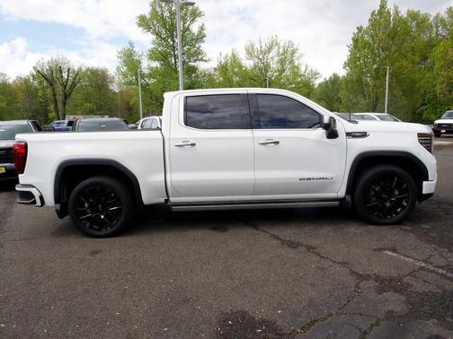 Summit White 2023 GMC Sierra 1500 Denali