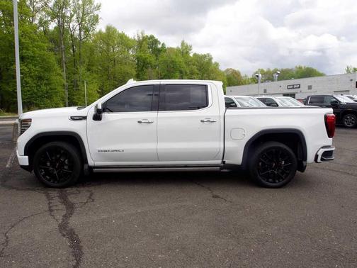 Summit White 2023 GMC Sierra 1500 Denali