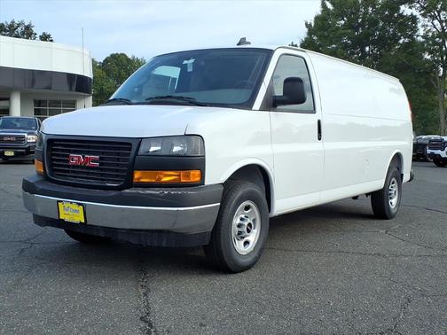 2025 GMC Savana 2500 RWD 3500 Extended Wheelbase Work Van