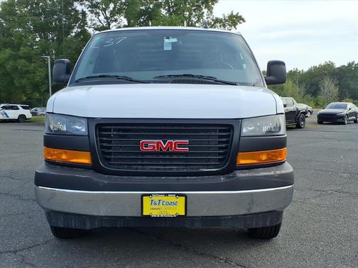 2025 GMC Savana 2500 RWD 3500 Extended Wheelbase Work Van
