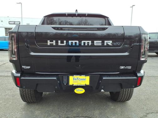 Void Black 2025 GMC HUMMER EV Pickup 2X