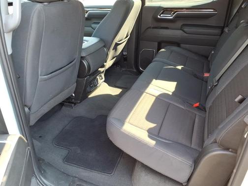 Summit White 2024 GMC Sierra 1500 Elevation