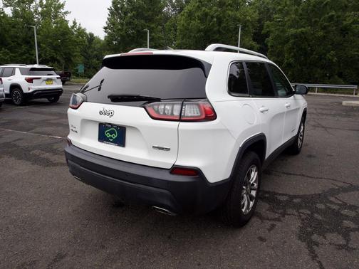Bright White Clearcoat 2021 Jeep Cherokee Latitude Lux