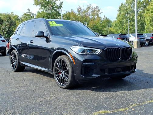 2022 BMW X5 M50i