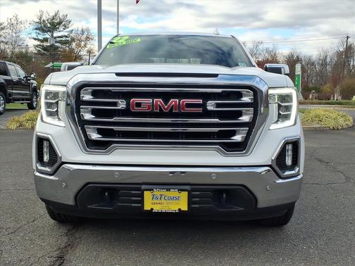 2022 GMC Sierra 1500 SLT
