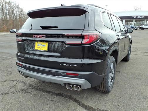 2026 GMC Acadia Elevation FWD