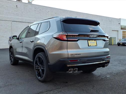 2026 GMC Acadia Elevation FWD