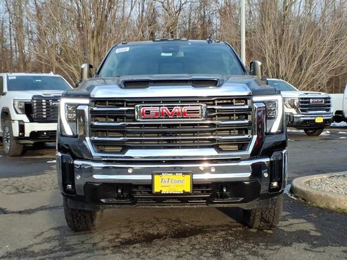 Onyx Black 2026 GMC Sierra 2500 SLT