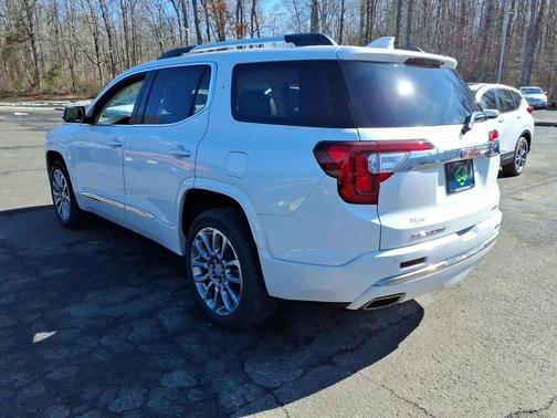 White Frost Tricoat 2023 GMC Acadia Denali