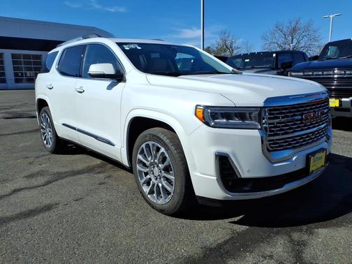 White Frost Tricoat 2023 GMC Acadia Denali