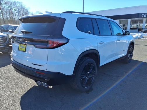 2026 GMC Acadia Elevation FWD