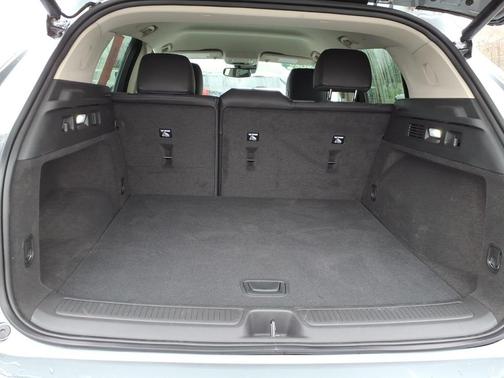 Moonstone Gray Metallic 2023 Buick Envision Essence AWD