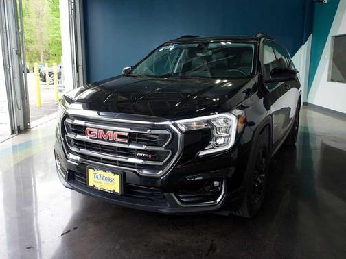 Ebony Twilight Metallic 2024 GMC Terrain AWD AT4
