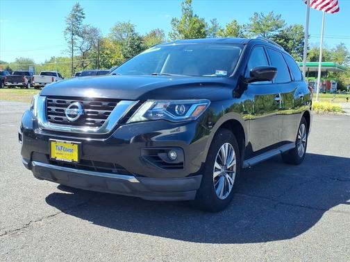 2019 Nissan Pathfinder SL
