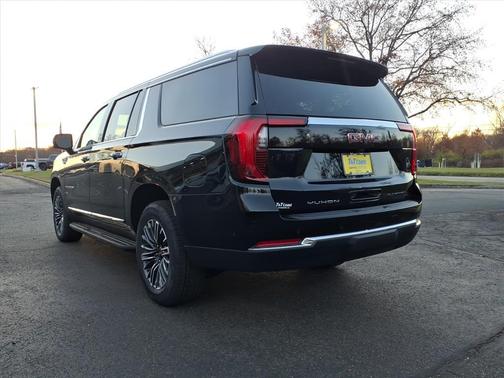 2026 GMC Yukon XL 4WD Elevation