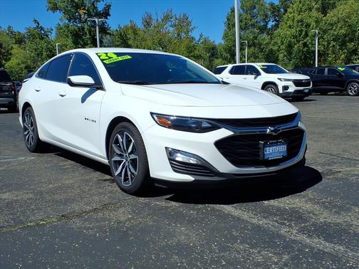 2024 Chevrolet Malibu FWD RS