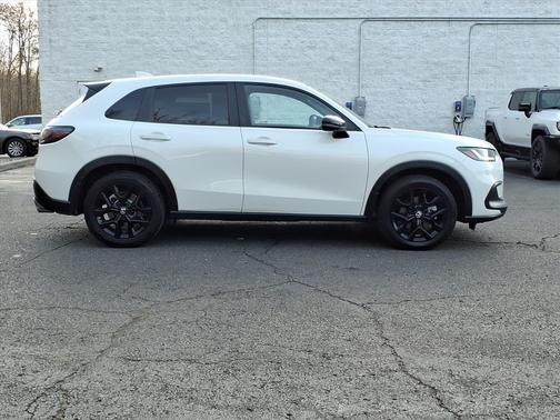 2023 Honda HR-V 2WD Sport