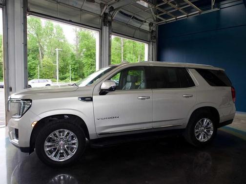 Tan 2021 GMC Yukon SLT