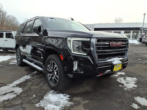 2021 GMC Yukon 4WD AT4